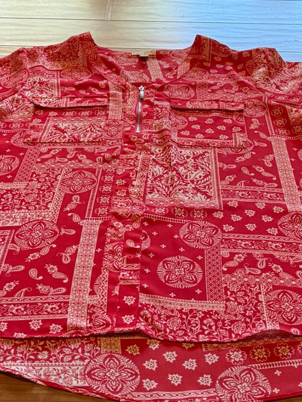 Cato Red Bandana Paisley Print Zip Top 18/20W - Picture 4 of 5